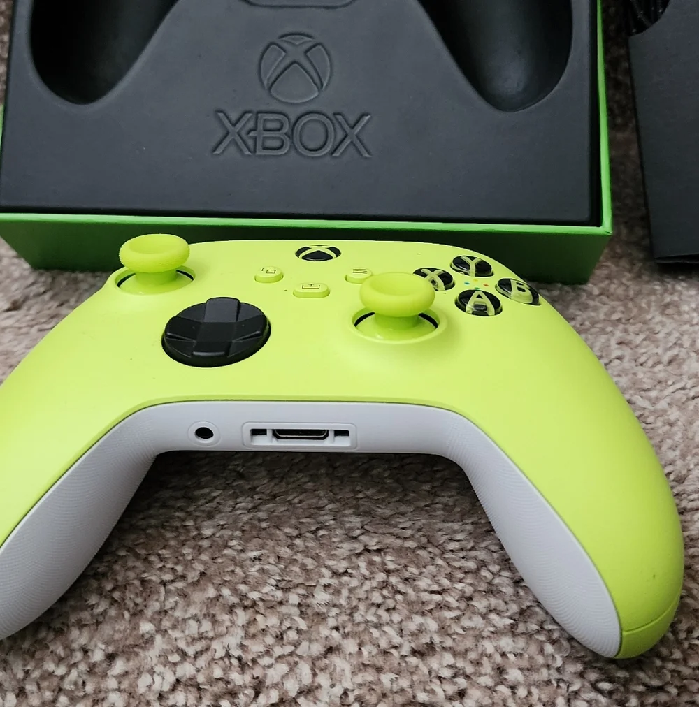 Wireless Controller - Electric Volt